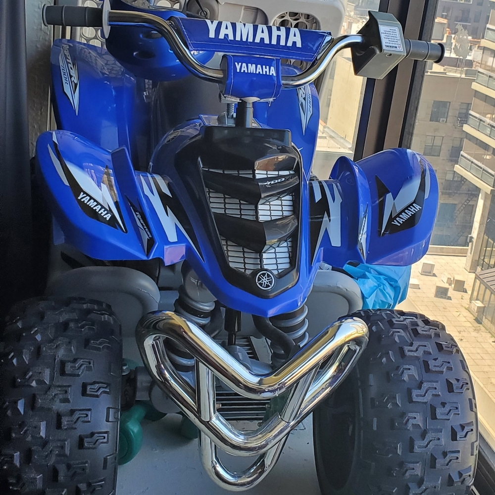 Kids Yamaha moterized bike pick up only